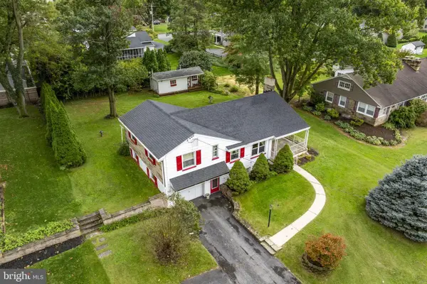 580 E Jackson St, NEW HOLLAND, PA 17557