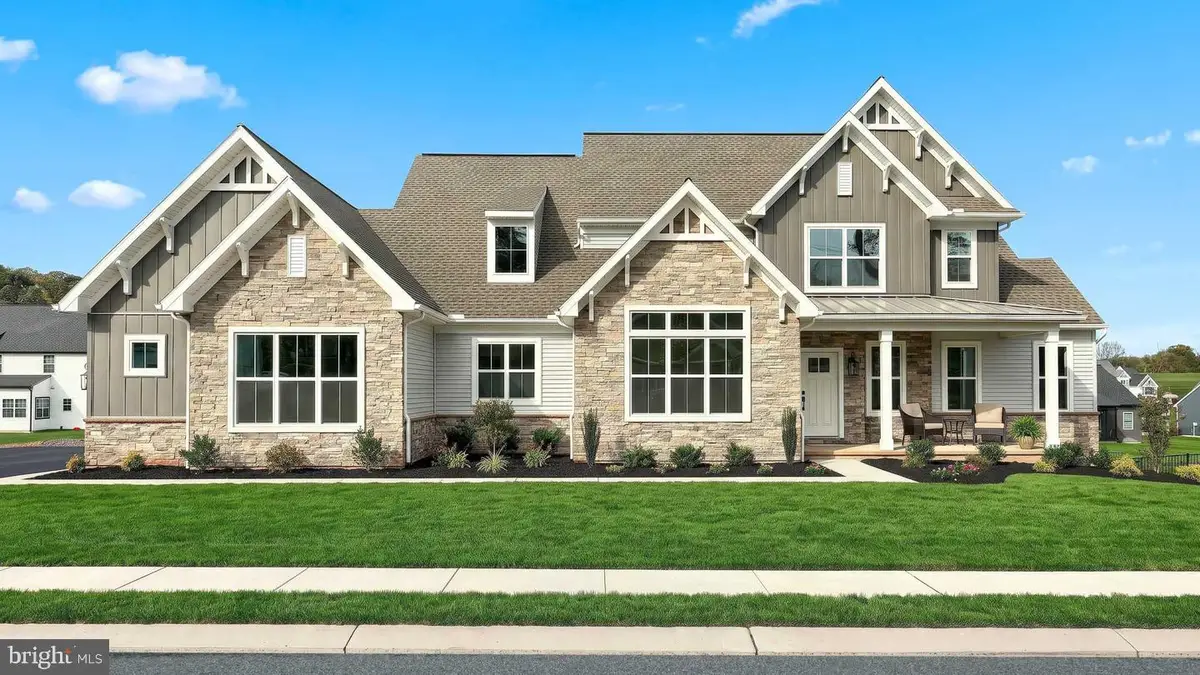 224 West Valley Rd, Denver, PA 17517 - #1