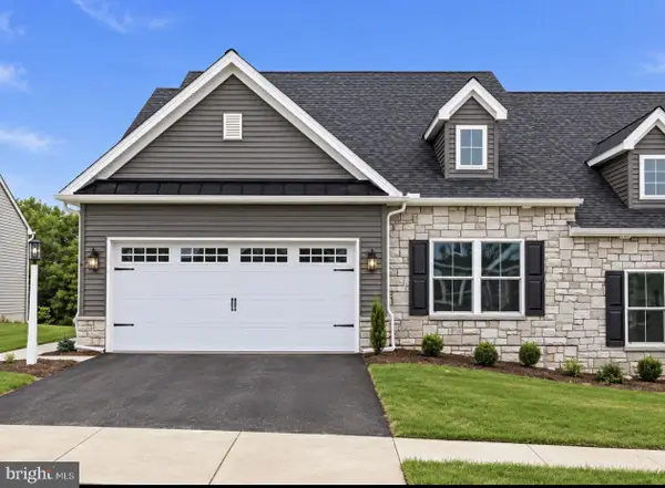 112 Pilgrim Dr, LANCASTER, PA 17603