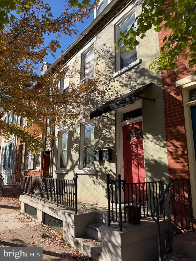227 E Walnut St, Lancaster, PA 17602 - #1