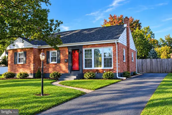 423 Hawthorne Dr, LANCASTER, PA 17603
