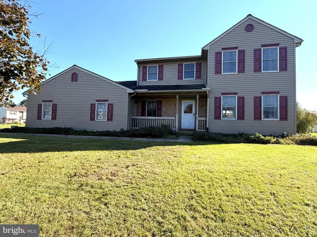 138 Maple St, Narvon, PA 17555 - #1