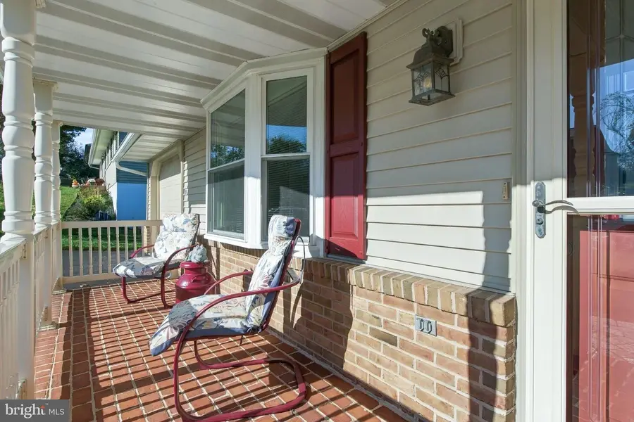 315 Vista Dr, Ephrata, PA 17522 - #3