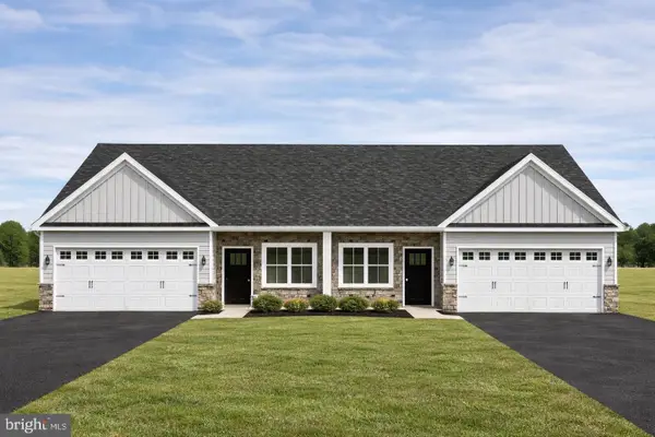 114 Hillard Field, LANCASTER, PA 17603