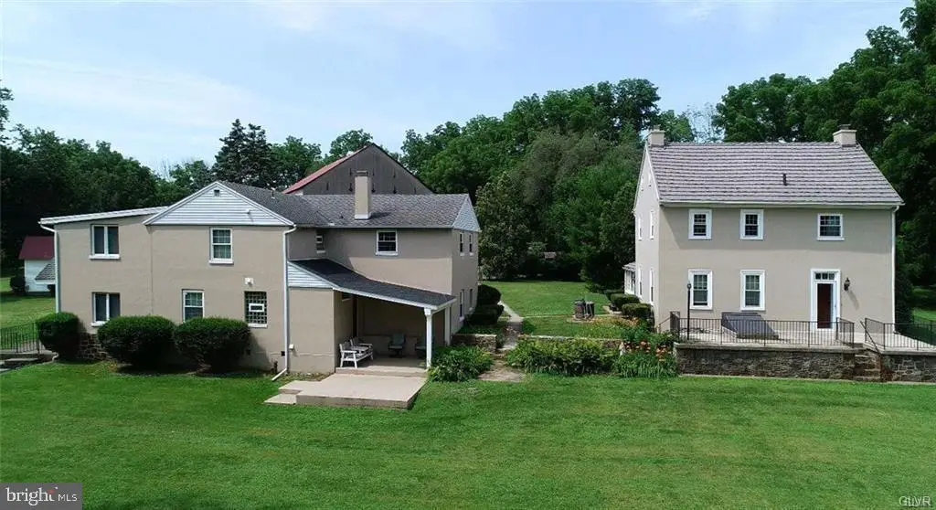 3305 Municipal Dr, Whitehall, PA 18052 - #1