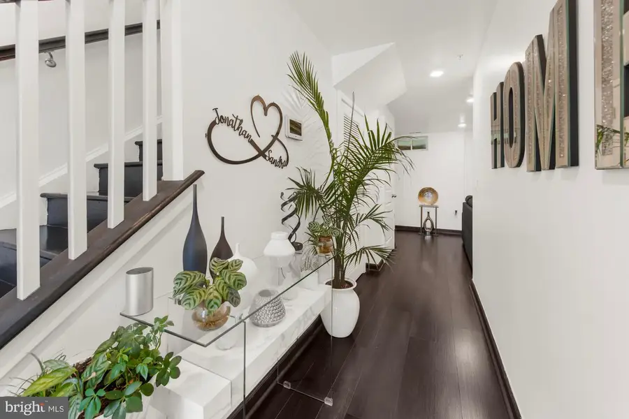 7555 Clayton Ave, Coopersburg, PA 18036 - Image #3