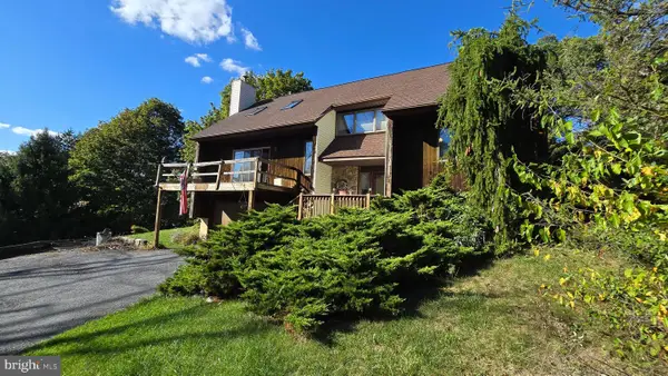 1483 Gable Dr, COOPERSBURG, PA 18036