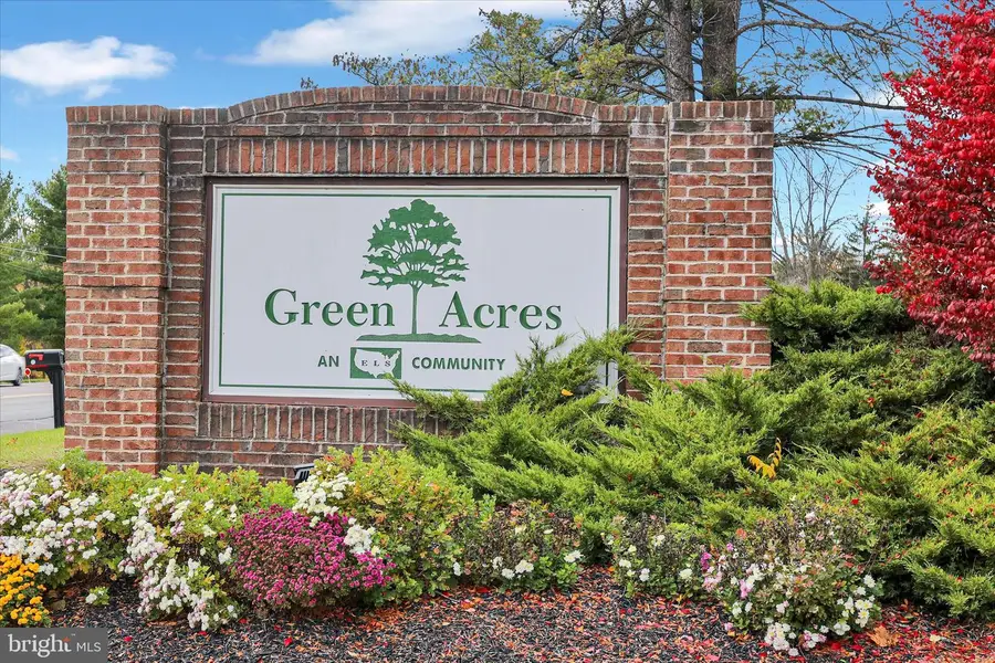 8758 Turkey Ridge Rd, Breinigsville, PA 18031 - Image #2