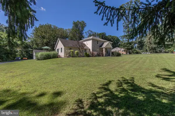 3256 Woodlea Rd, OREFIELD, PA 18069