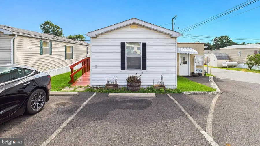 5475 Hamilton Blvd #7, Allentown, PA 18106 - Image #2