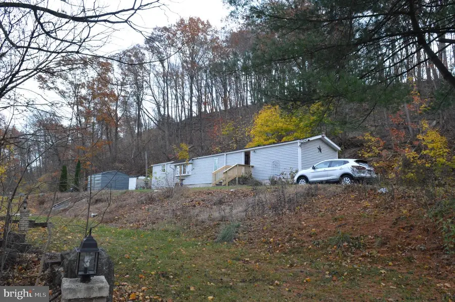 3250 Main St, Slatington, PA 18080 - Image #3