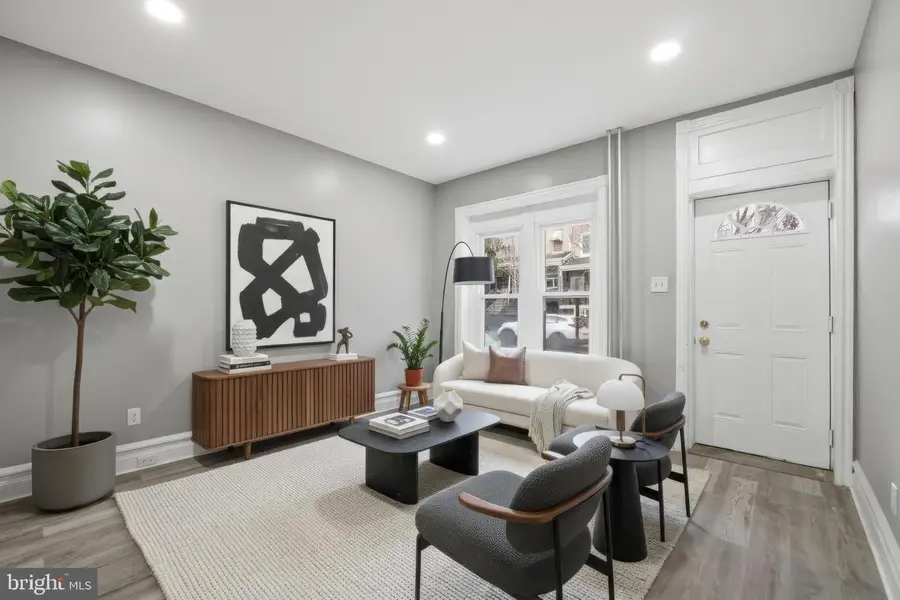 384 W Gordon St, Allentown, PA 18102 - Image #3