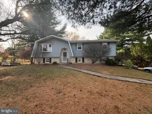 1270 Minesite Rd, Wescosville, PA 18103 - Image #2