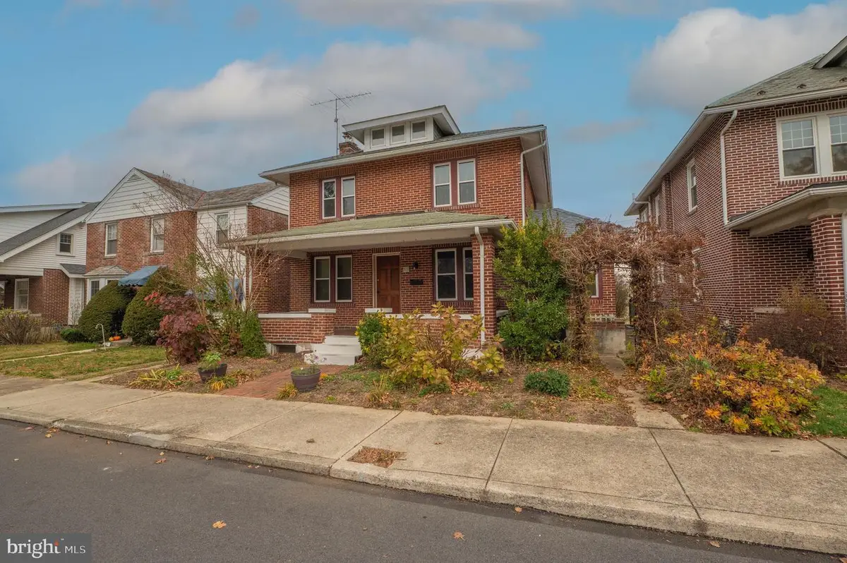 309 N 2nd St, Emmaus, PA 18049 - Image #1