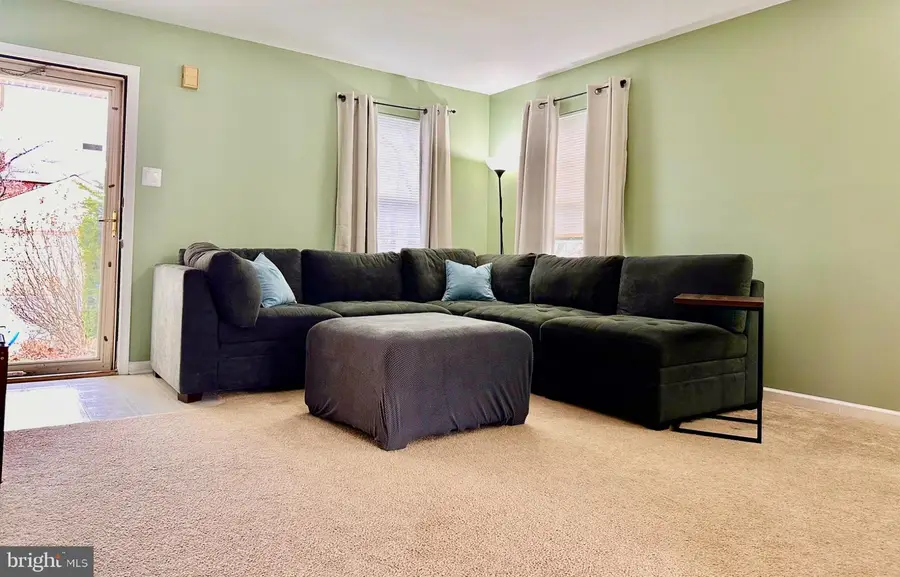 127 E George St, Emmaus, PA 18049 - Image #3