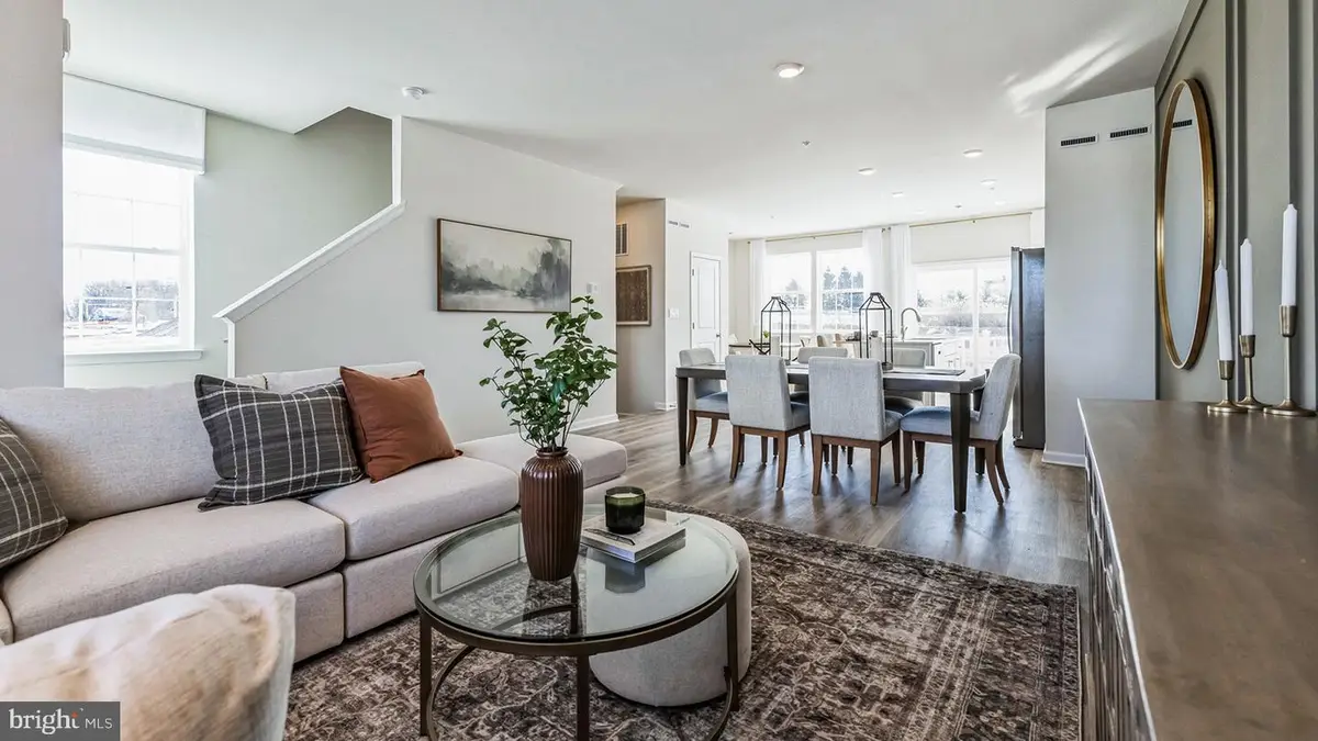 8213 Alexander Ct, Ancient Oaks, PA 18031 - Image #1