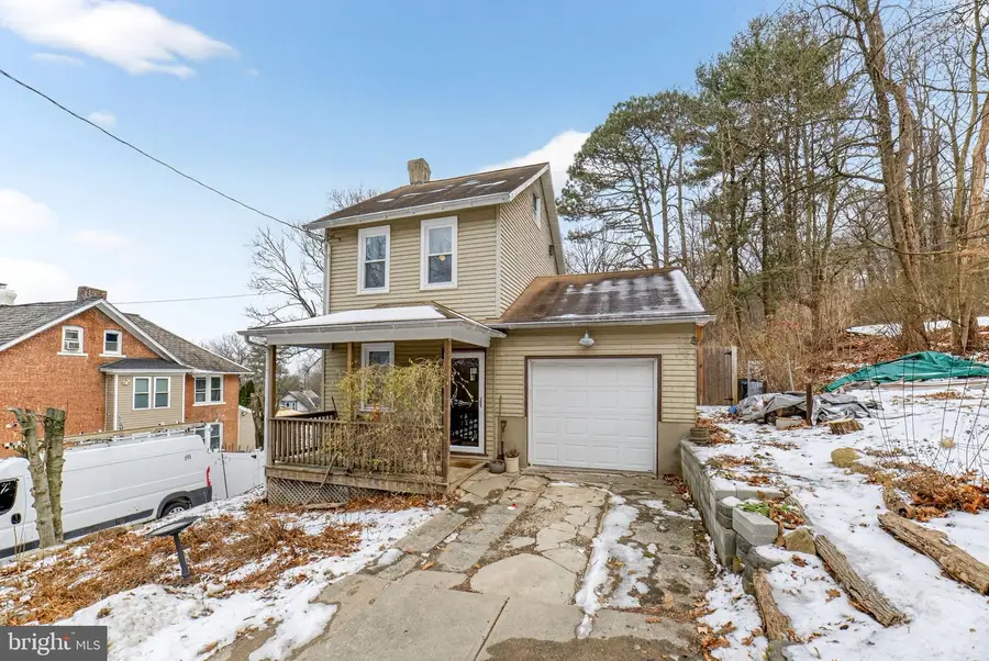22 Warren, Fountain Hill, PA 18015 - Image #2