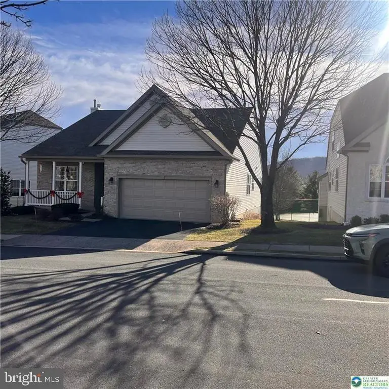 3091 Donegal Dr, Macungie, PA 18062 - #2