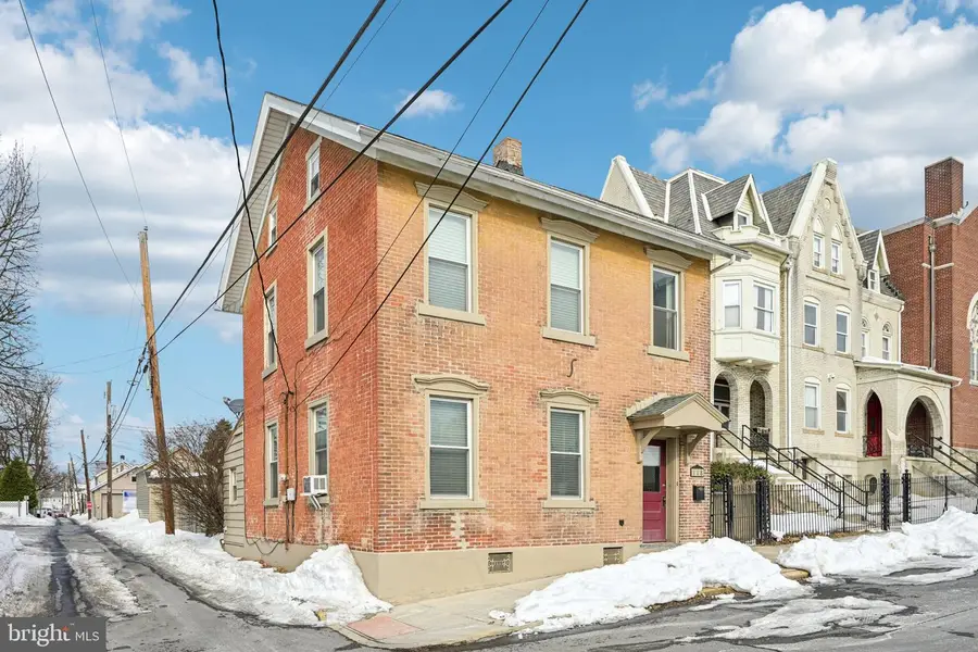 118 Union St, Catasauqua, PA 18032 - #3