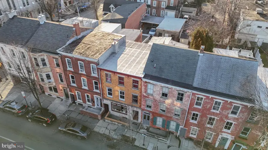 208 N 9th St, Allentown, PA 18102 - #3