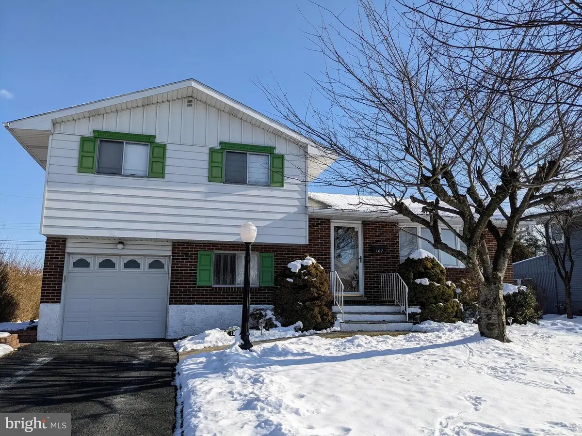 107 S 10th St, Coplay, PA 18037 - #1