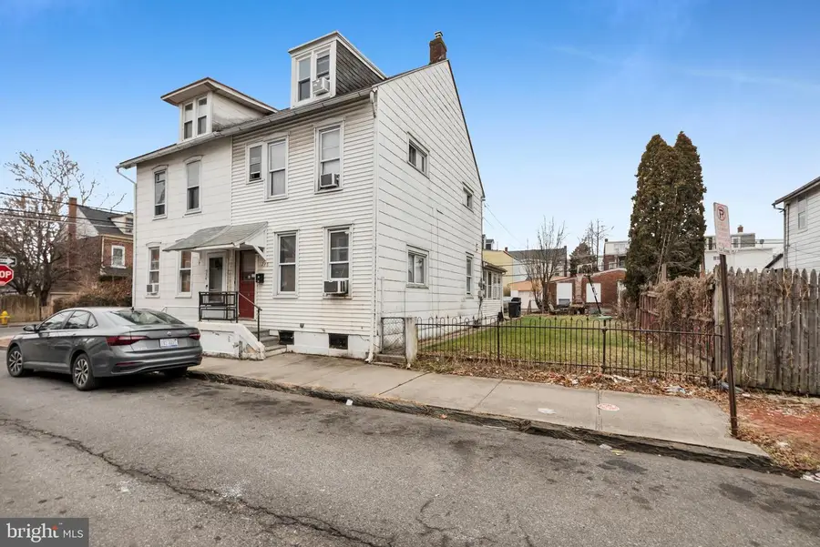 736-738 N Lumber St, Allentown, PA 18102 - Image #2