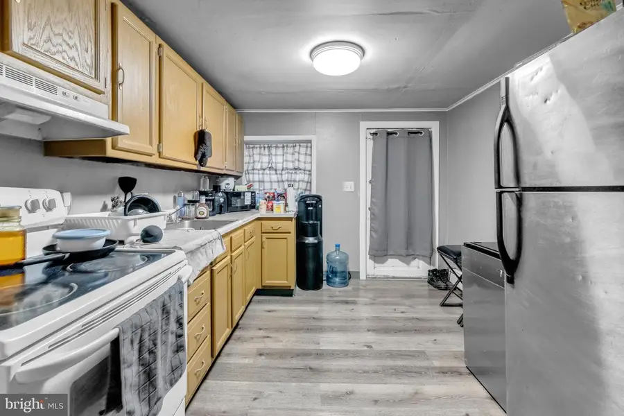 423 N Hall St, Allentown, PA 18102 - #3