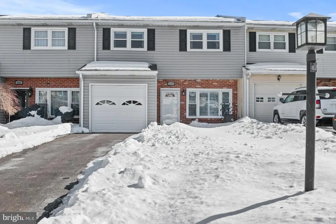 353 N 41st St, Allentown, PA 18104 - #1