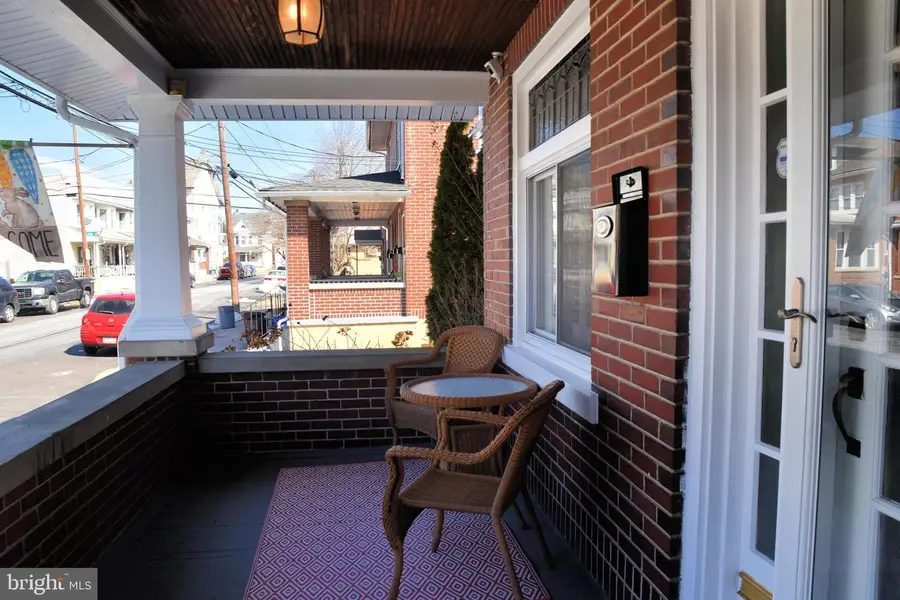 630 Walnut St, Emmaus, PA 18049 - #3