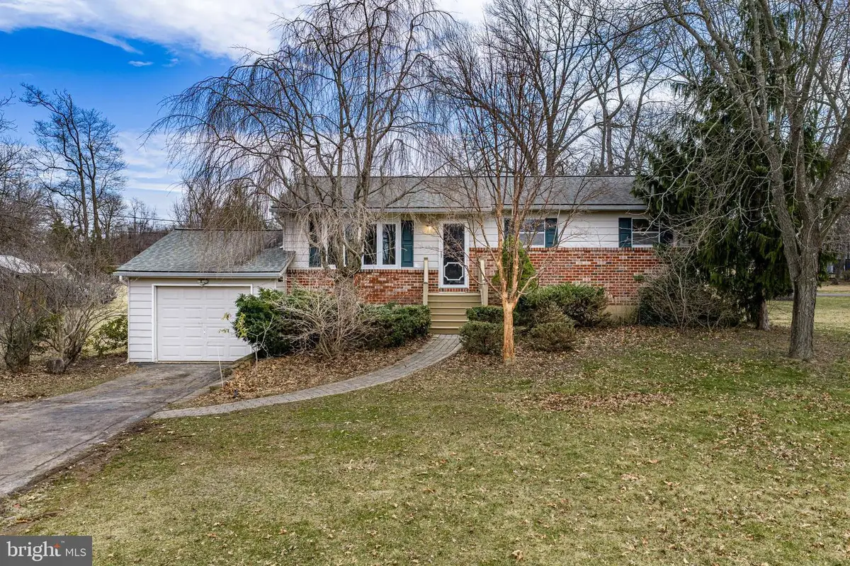 6527 Walnut, Coopersburg, PA 18036 - #1