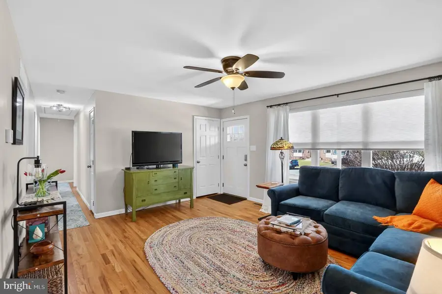 138 S 9th St, Coopersburg, PA 18036 - #2