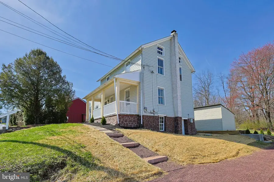 5456 Vera Cruz Rd, Emmaus, PA 18049 - #3