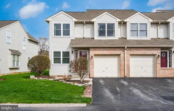311 Windsor Pl, MACUNGIE, PA 18062