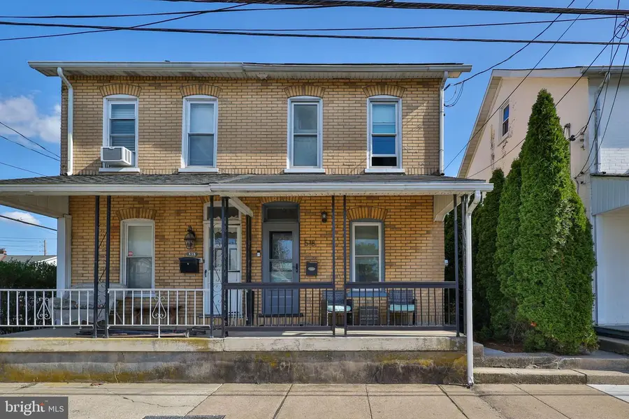 518 Ridge St, Emmaus, PA 18049 - #2