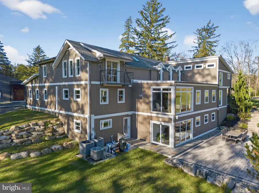 4572 Limeport Pike, Zionsville, PA 18092 - #2