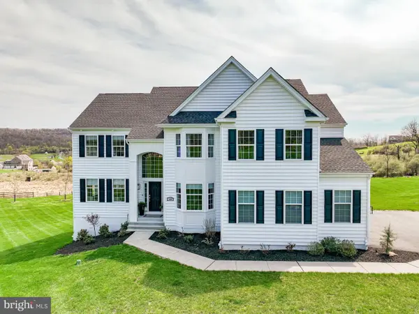 7300 Mount Vernon Dr, ZIONSVILLE, PA 18092