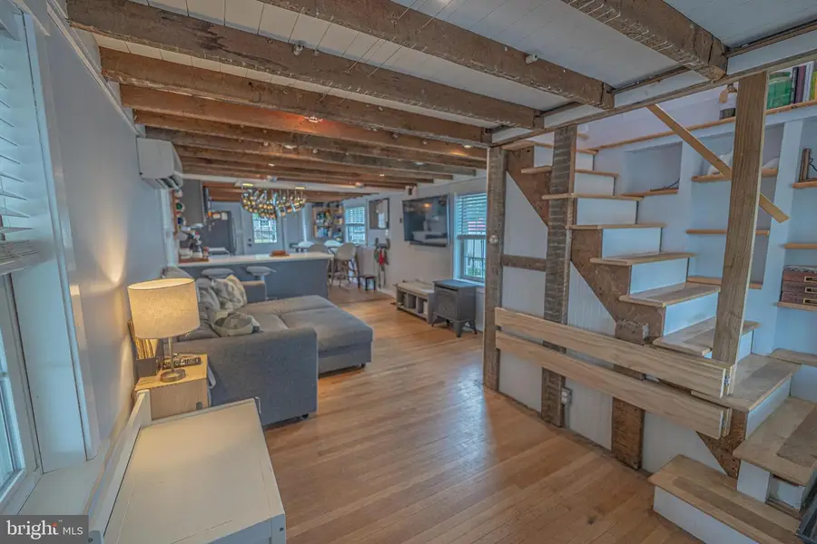 518 Furnace St, Emmaus, PA 18049 - #3