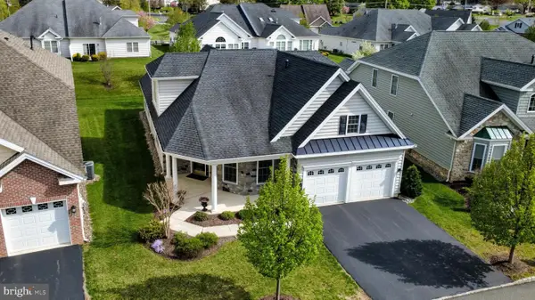 4362 Founders Dr, CENTER VALLEY, PA 18034