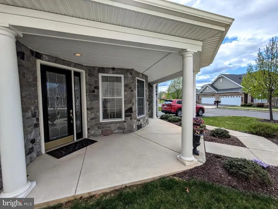 4362 Founders Dr, Center Valley, PA 18034 - #3