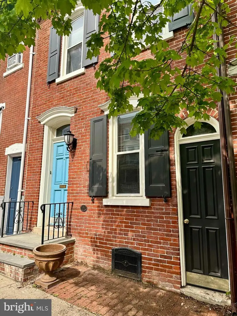 413 N 9th St, Allentown, PA 18102 - #2