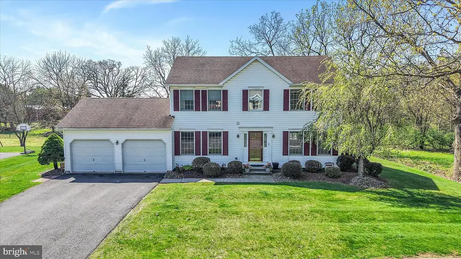 6478 Tupelo Rd, Allentown, PA 18104 - #2