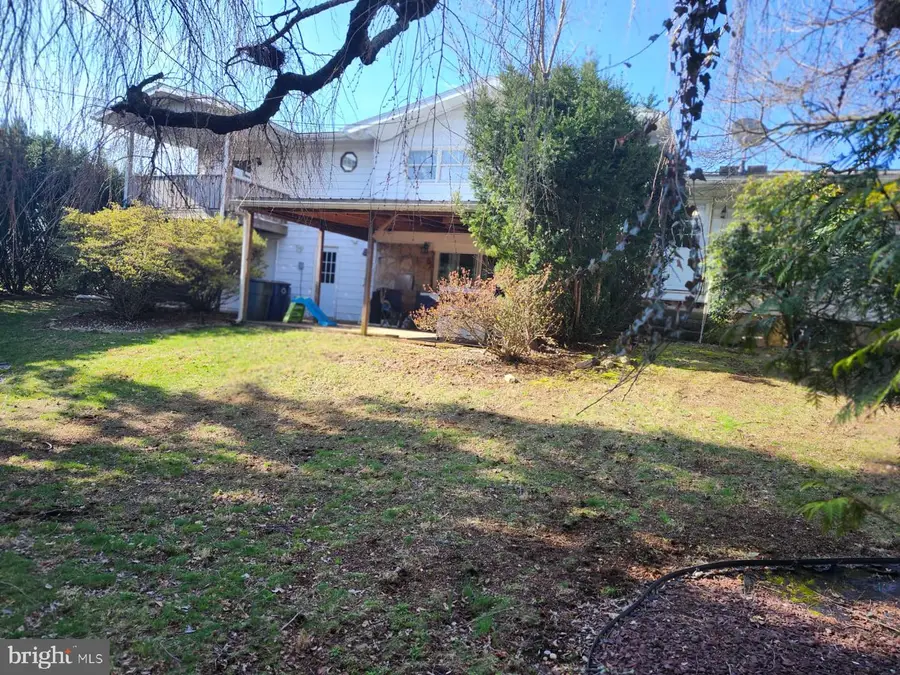 811 S Glenwood St, Allentown, PA 18103 - #3