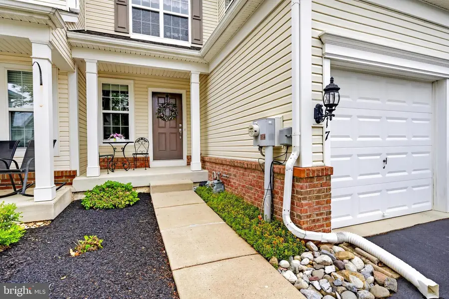 8617 Cascade Rd, Breinigsville, PA 18031 - #3