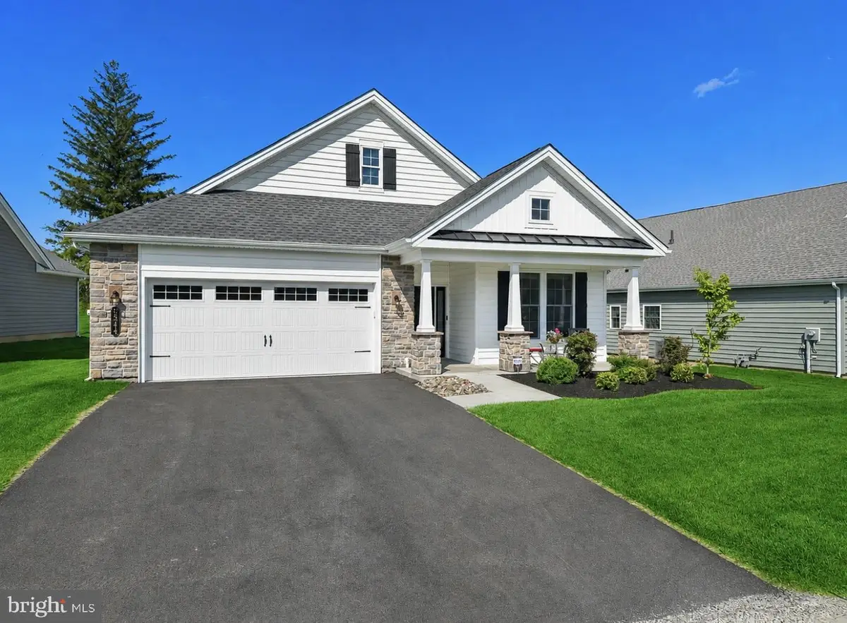5544 Traditions Dr, Coopersburg, PA 18036 - #1