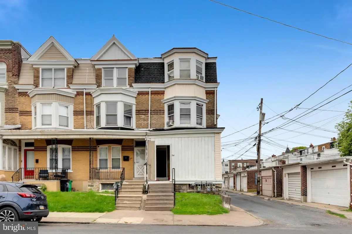 744 N 5th St, Allentown, PA 18103 - #1