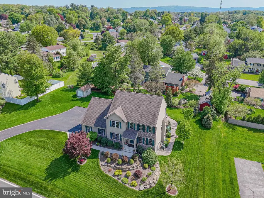 1050 Kressler Rd, Allentown, PA 18103 - #2