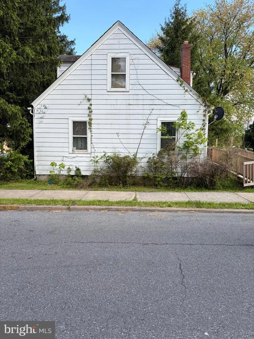 822-826 N Irving St, Allentown, PA 18109 - #3