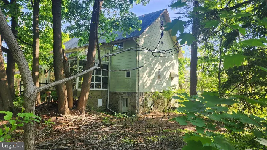 3733 Lanark Rd, Coopersburg, PA 18036 - #2
