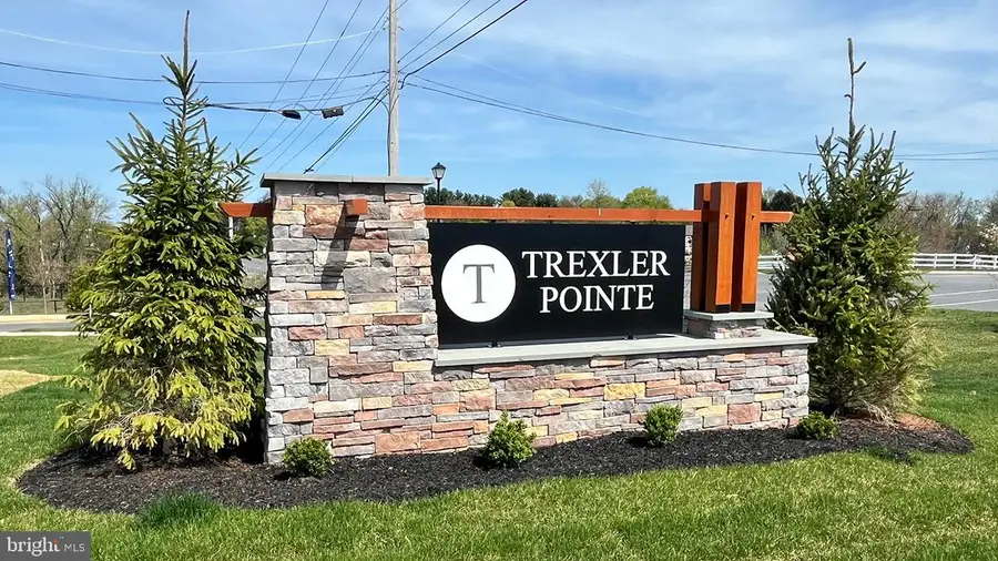 8219 Brodie Court, Breinigsville, PA 18031 - #3