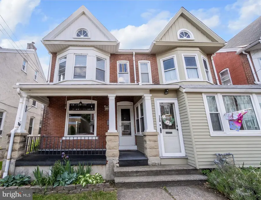 118 N 5th St, Emmaus, PA 18049 - #2